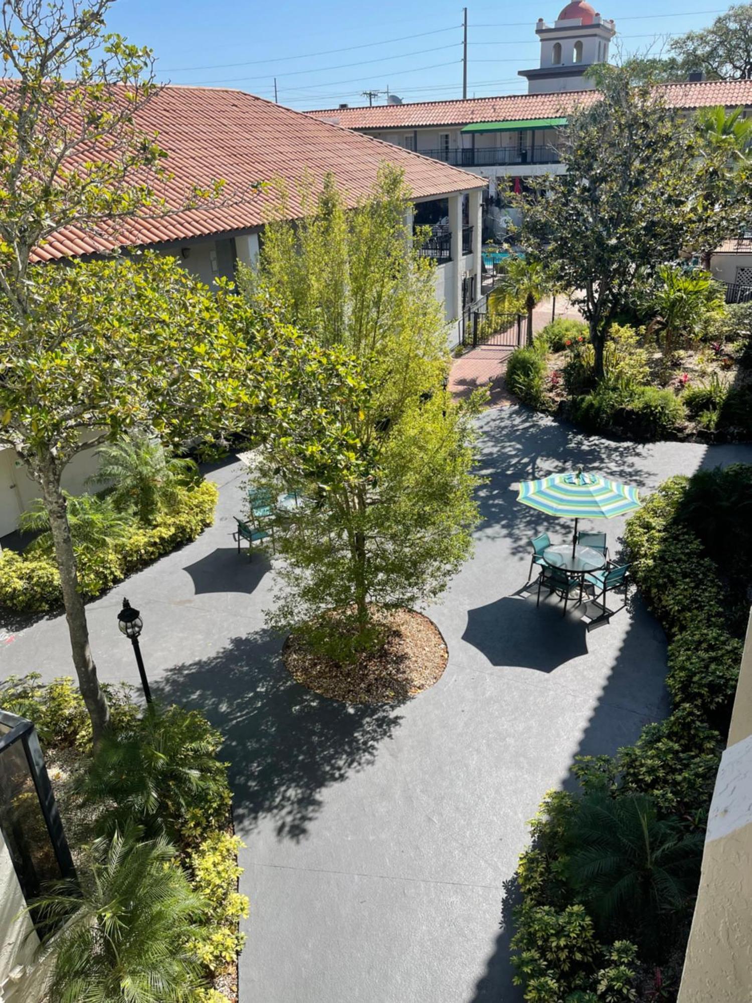 Red Roof Inn Plus & Suites Tampa Extérieur photo